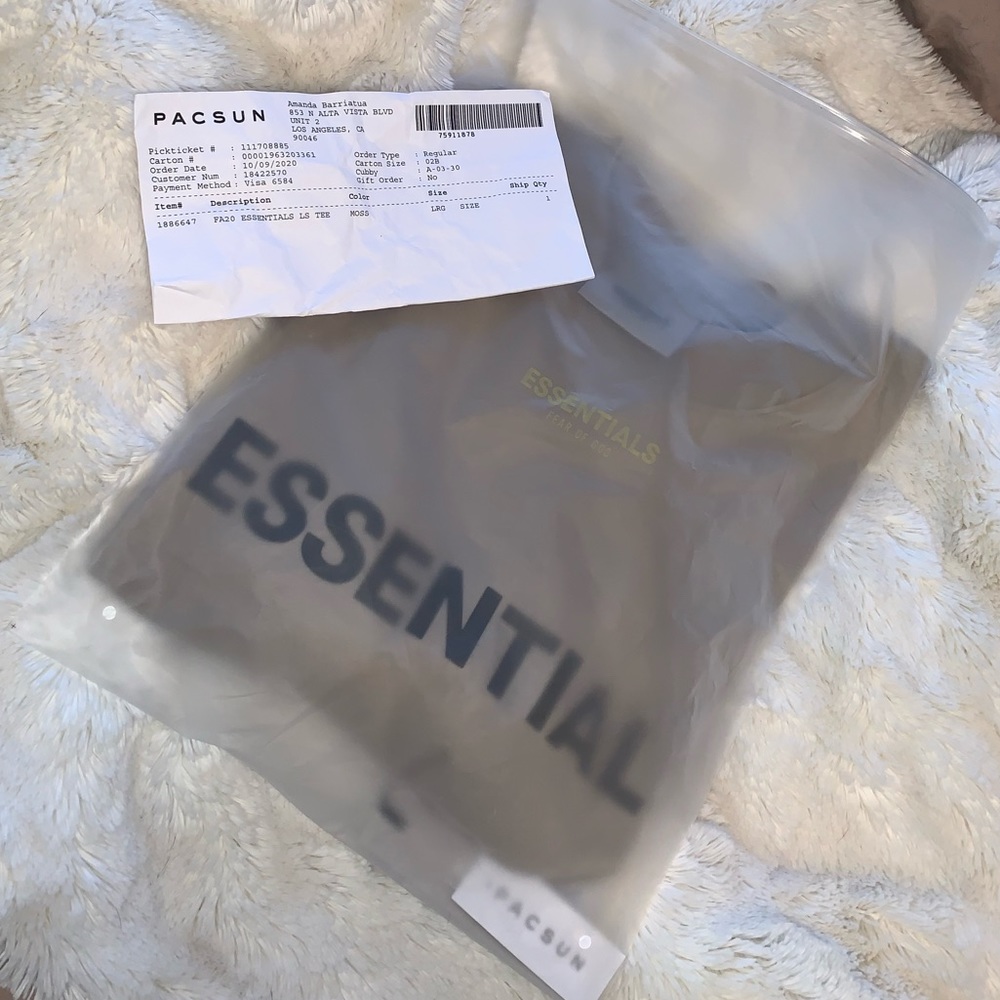 FEAR OF GOD ESSENTIALS boxy long sleeve t-shirt